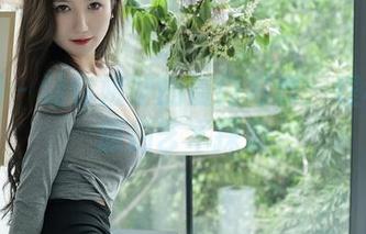 秀人网 – 让你嫉妒的厦门写真：程程程的旅拍艺术探索