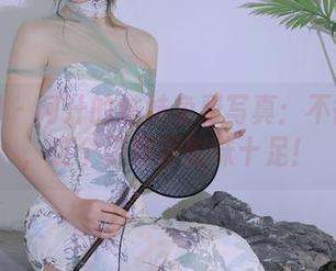 秀人网 – 阿汁的妹妹免费写真：不得不说，这个姿势真韵味十足！