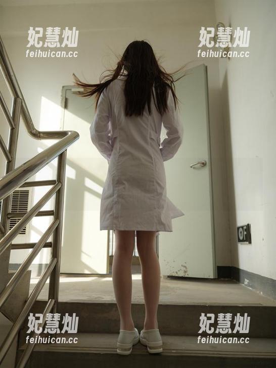 紧急企划-小恩 紧急企划 - 上天安排的小恩女王,带来一组无法抗拒的高清套图。
