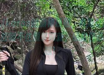 腐团儿Ikaros的旗袍原图，真是让我欲罢不能，控制不住频繁刷新，感觉自己像在追剧！