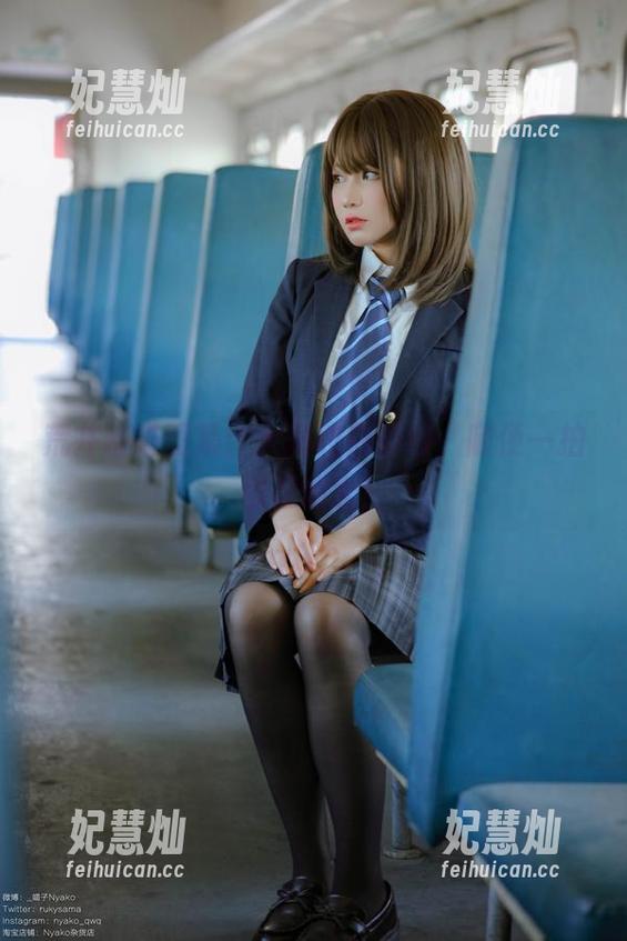 荒井喵喵 荒井喵喵图集:大凤纯白婚纱,随便一拍都是仙女!