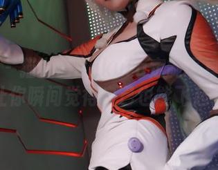 菠萝社 – 猫九酱Sakura定制写真集：长腿让你瞬间觉得自己也能飞起来！