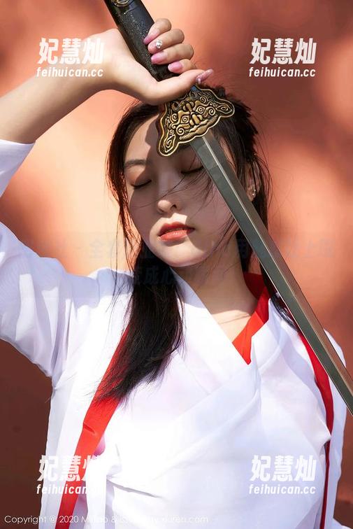 蜜桃社-Gina 蜜桃社 - 全套职业装:Gina用魅惑让上班变成心动瞬间