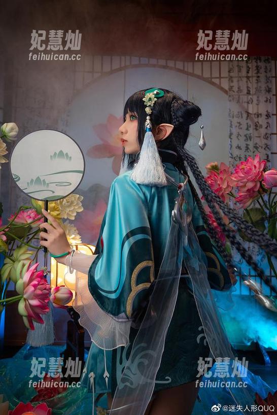 迷失人形QUQ 身体与牛仔裤的私房对话——“迷失人形QUQ”的图片闪烁着某种难以言喻的魅力。