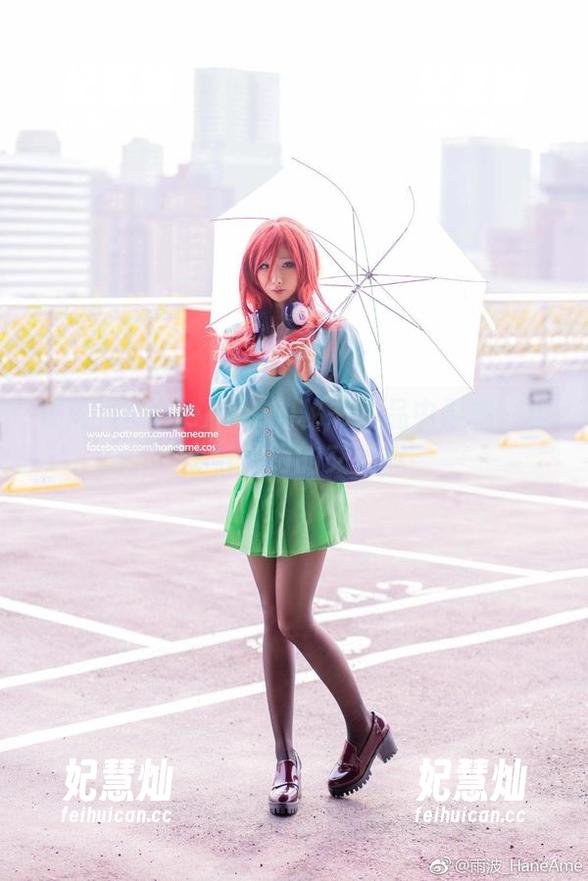 雨波HaneAme 在雨波HaneAme的秘书作品中寻找:真实与虚幻的交汇点
