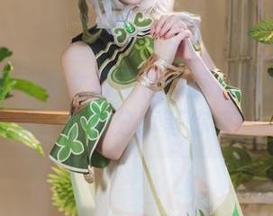 雪晴Astra与女孩同行：在白色世界中游荡，图片分享等你来！