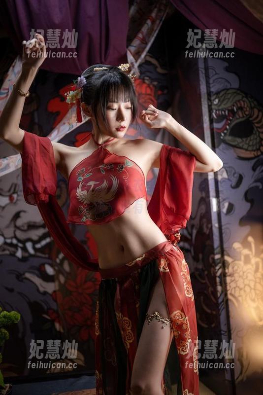 香草喵露露 在香草喵露露的连体衣里,高清写真集,绝对没有错!