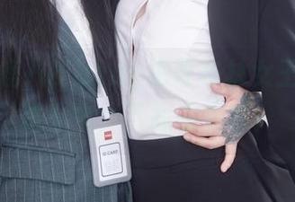 想不到鹿八岁baby把哥布林女王演绎得这么撩，下载来看看！